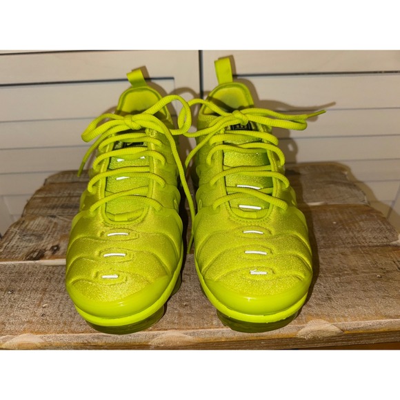 Nike Air VaporMax Plus Bright Volt Neon Green Women's Size 7.5 Shoes DX1784 300 - Picture 6 of 10